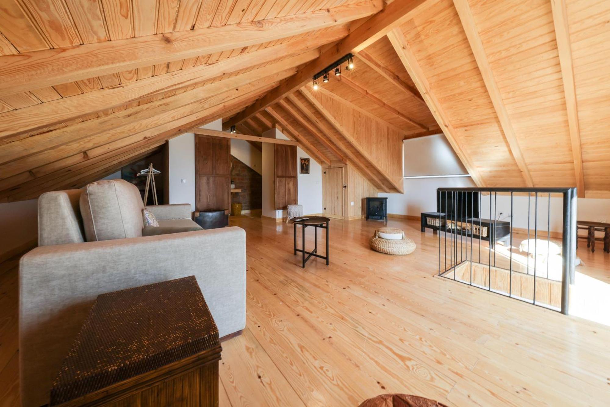 Renovated Wine Press House - With Pool Villa Porto de Mós Rum bild