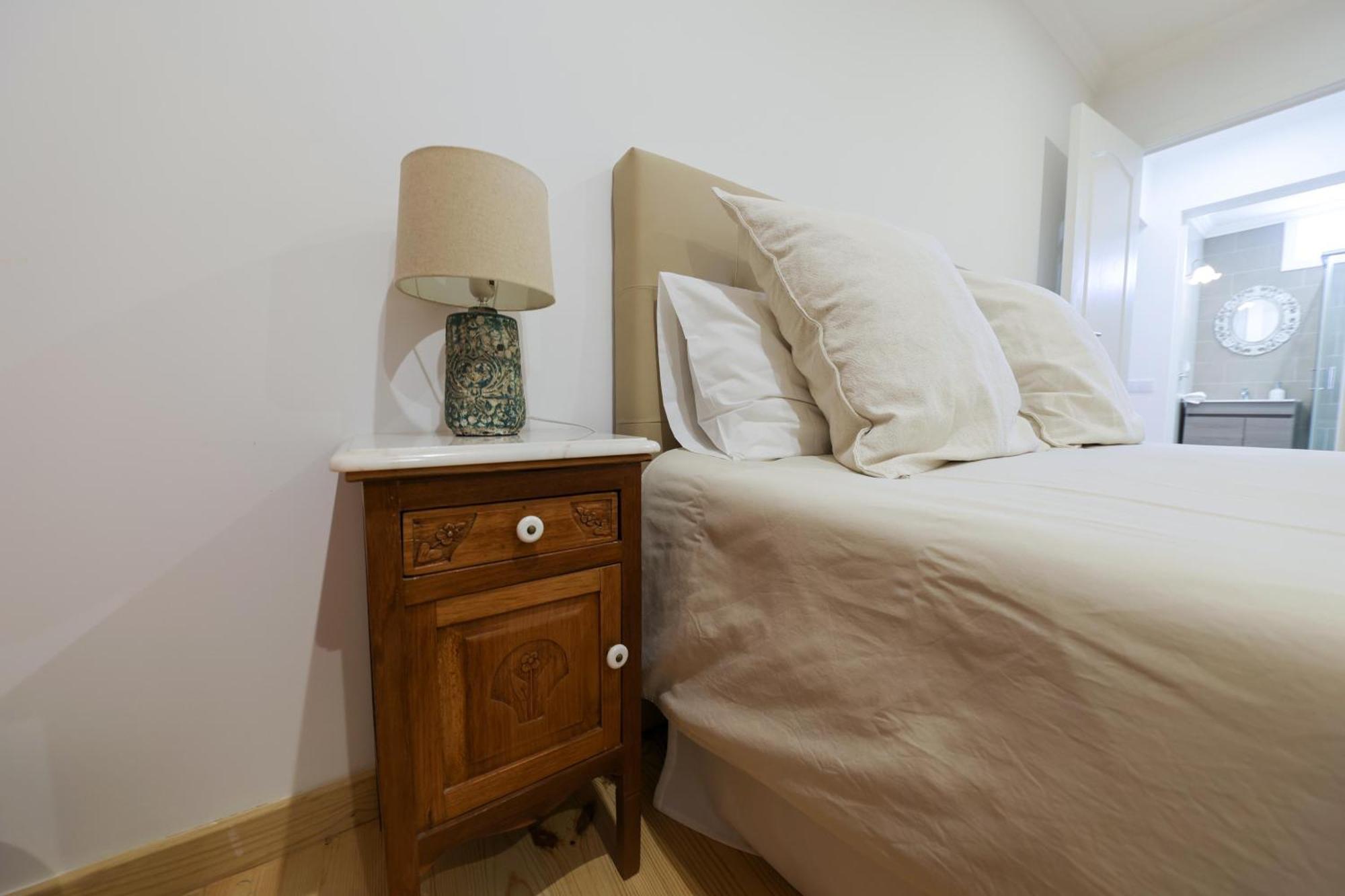 Renovated Wine Press House - With Pool Villa Porto de Mós Rum bild