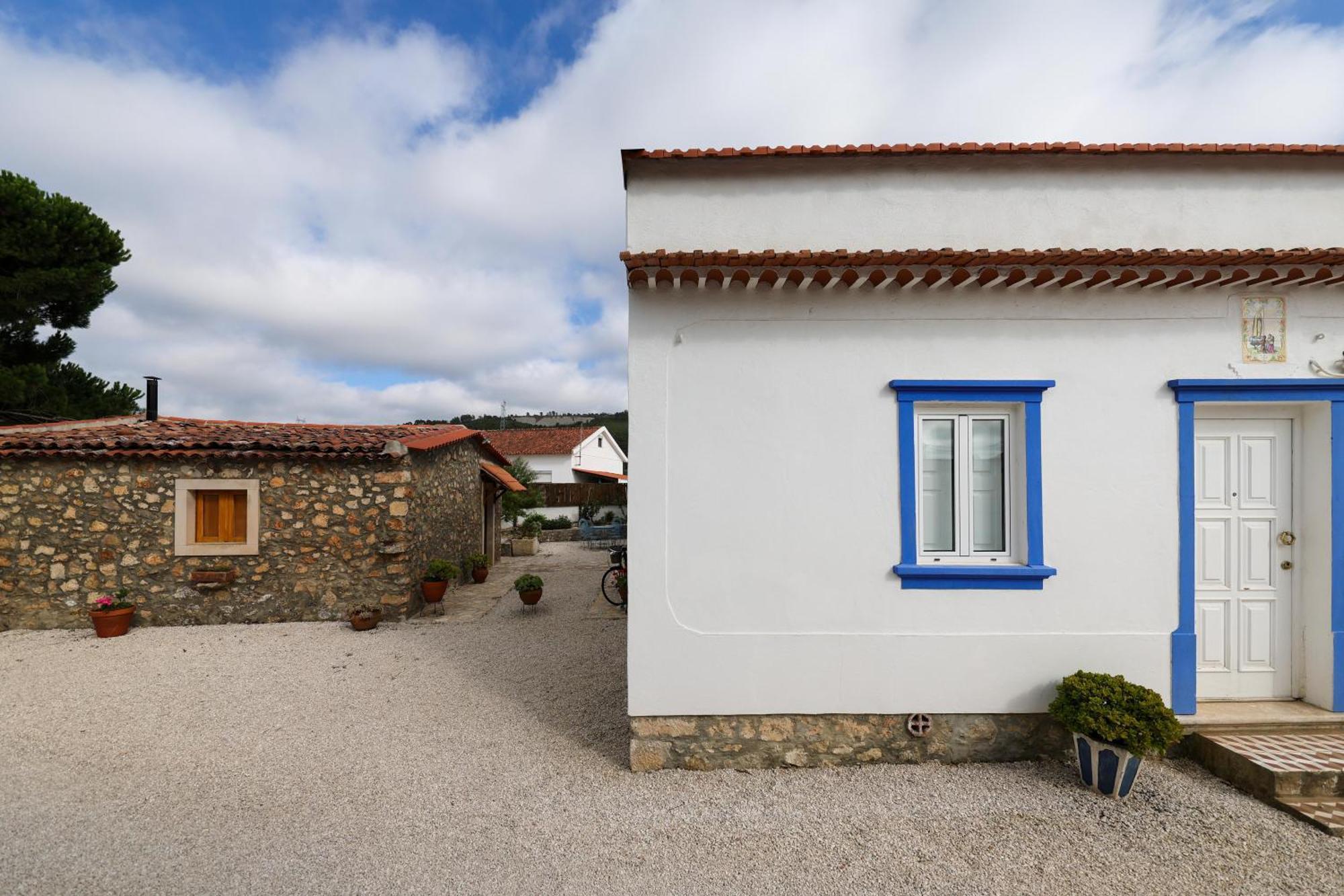 Renovated Wine Press House - With Pool Villa Porto de Mós Rum bild